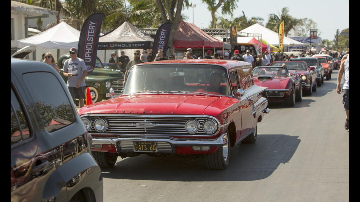17th Annual Cruisin’ For A Cure Held in Brampton